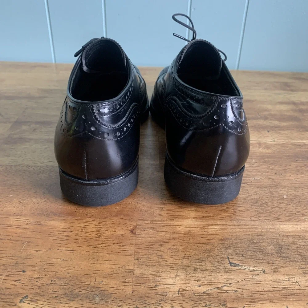 Johnston & Murphy Men's 8 C/R Black Leather Aristocraft Wingtip Oxfords USA